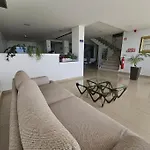 Apartament Cliffs Oceanview - 5min Walk To
