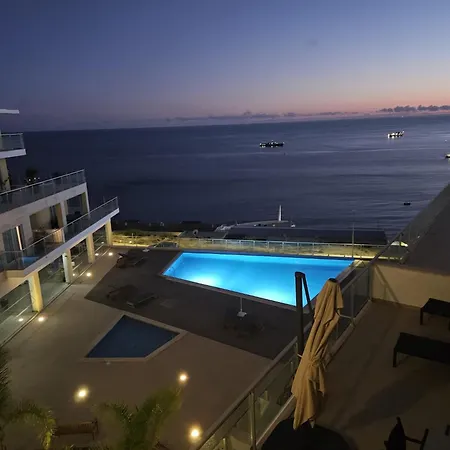 Apartment Cliffs Oceanview - 5min Walk To