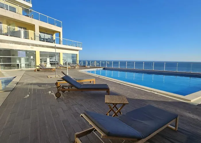 Cliffs Oceanview - 5min Walk To Appartement Sesimbra