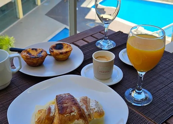 Cliffs Oceanview - 5min Walk To